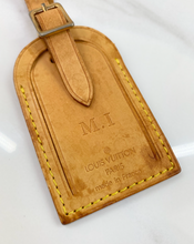 LUGGAGE TAG WITH INITIAL M.I