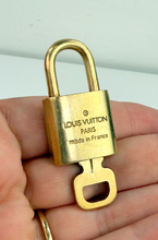 LOCK & KEY #321