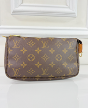 LOUIS VUITTON POCHETTE ACCESSORIES CROSSBODY CA0040