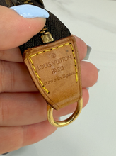 LOUIS VUITTON POCHETTE ACCESSORIES CROSSBODY CA0040