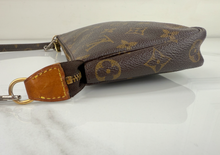 LOUIS VUITTON POCHETTE ACCESSORIES CROSSBODY AR0030