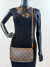 LOUIS VUITTON POCHETTE ACCESSORIES CROSSBODY AR0030