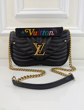 LOUIS VUITTON NEW WAVE MM