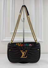 LOUIS VUITTON NEW WAVE MM