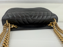 LOUIS VUITTON NEW WAVE MM