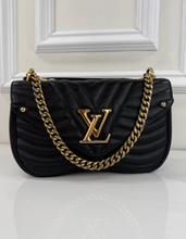 LOUIS VUITTON NEW WAVE MM