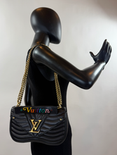 LOUIS VUITTON NEW WAVE MM