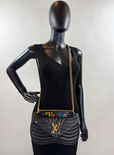 LOUIS VUITTON NEW WAVE MM