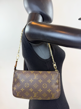 LOUIS VUITTON POCHETTE ACCESSORIES SL0978