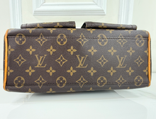 *DEAL OF THE DAY* LOUIS VUITTON MANHATTAN PM
