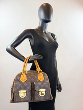 *DEAL OF THE DAY* LOUIS VUITTON MANHATTAN PM