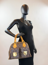 *DEAL OF THE DAY* LOUIS VUITTON MANHATTAN PM