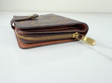 LOUIS VUITTON WALLET COMPACT