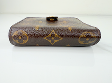 LOUIS VUITTON WALLET COMPACT