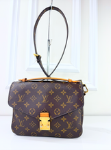 LOUIS VUITTON POCHETTE METIS MONOGRAM