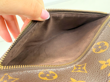 LOUIS VUITTON POCHETTE METIS MONOGRAM