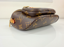 LOUIS VUITTON MINI BUMBAG