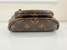 LOUIS VUITTON MINI BUMBAG
