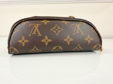 LOUIS VUITTON MINI BUMBAG