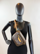 LOUIS VUITTON MINI BUMBAG