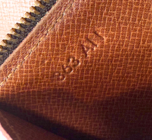 LOUIS VUITTON WALLET MINI VINTAGE