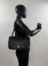 CHANEL CLASSIC JUMBO TWIST FLAP BAG