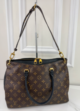 LOUIS VUITTON PALLAS MM TOTE IN BLACK