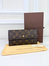 LOUIS VUITTON WALLET  PORTE TRESOR INTERNATIONAL