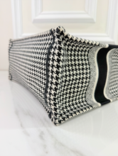 DIOR HOUNDSTOOTH EMBROIDERED MEDIUM BOOK TOTE