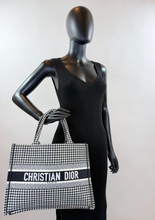 DIOR HOUNDSTOOTH EMBROIDERED MEDIUM BOOK TOTE