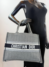 DIOR HOUNDSTOOTH EMBROIDERED MEDIUM BOOK TOTE