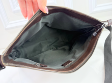GUCCI SUPREME MESSENGER BAG