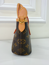 LOUIS VUITTON NEVERFULL BB PINK