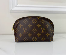 LOUIS VUITTON COSMETIC POUCH MONOGRAM SD0093