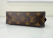 LOUIS VUITTON COSMETIC POUCH MONOGRAM SD0093