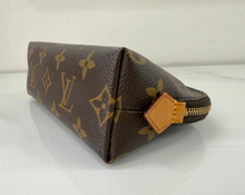 LOUIS VUITTON COSMETIC POUCH MONOGRAM SD0093