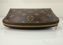 LOUIS VUITTON COSMETIC POUCH MONOGRAM SD0093