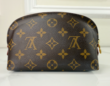 LOUIS VUITTON COSMETIC POUCH MONOGRAM SD0093