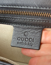 GUCCI CRYSTAL PEONY MEDIUM CHAIN BAG LIMITED EDITION