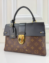 LOUIS VUITTON ONE HANDLE FLAP MM