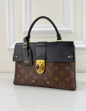 LOUIS VUITTON ONE HANDLE FLAP MM