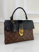 LOUIS VUITTON ONE HANDLE FLAP MM