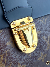 LOUIS VUITTON ONE HANDLE FLAP MM