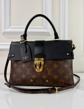 LOUIS VUITTON ONE HANDLE FLAP MM