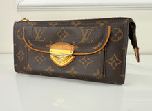 LOUIS VUITTON WALLET ASTRID / WRISTLET