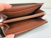 LOUIS VUITTON WALLET ASTRID / WRISTLET
