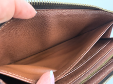 LOUIS VUITTON WALLET ASTRID / WRISTLET