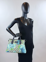GUCCI BLOOMS ZIPPER TOTE