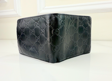 GUCCI GUCCISSIMA BI-FOLD BLACK WALLET (UNISEX)