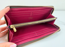 LOUIS VUITTON WALLET CLEMENCE FUCHSIA